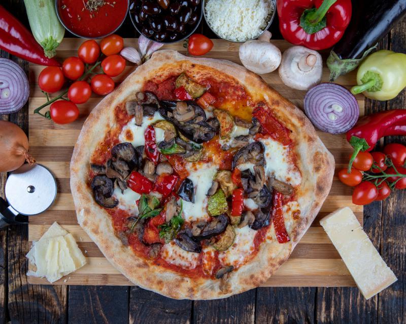 Poza Pizza Vegetariana medie
